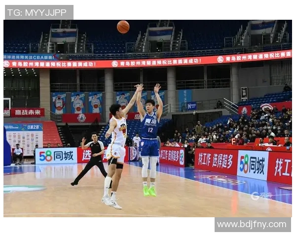 深圳篮球队在篮球配合排行榜中荣登第六名展现团队实力与默契 深圳篮球队在篮球配合排行榜中荣登第六名展现团队实力与默契