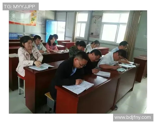 王娜独家揭秘足球技巧与心得分享助你提升球技与战术理解 王娜独家揭秘足球技巧与心得分享助你提升球技与战术理解